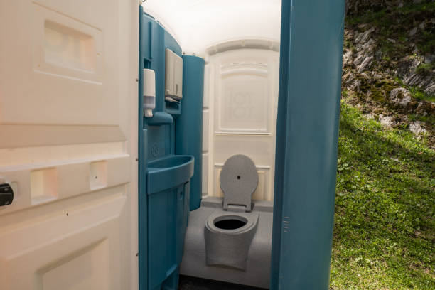 Best High-end porta potty rental  in Highspire, PA
